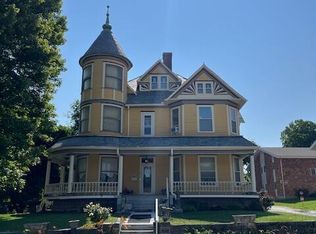 335 S Wood St, Neosho, MO 64850
