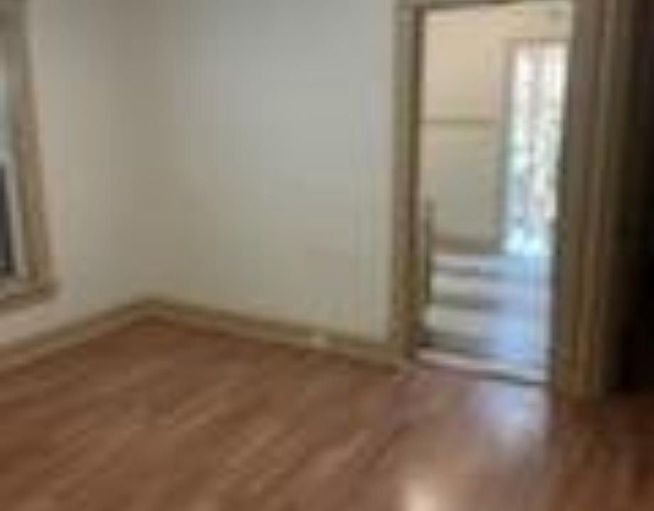 2nd image of 1333 Gregan Pl