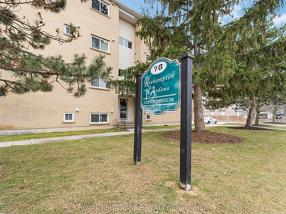 3rd image of 78 Roehampton Ave #219