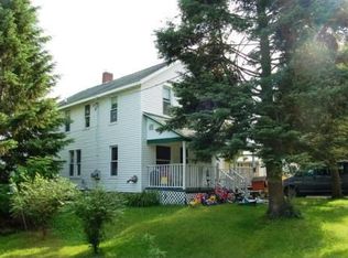 429 North St, Waupaca, WI 54981