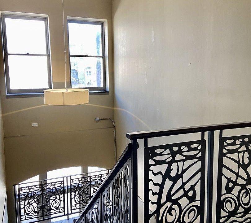 1st image of 2041 W North Ave APT 10A