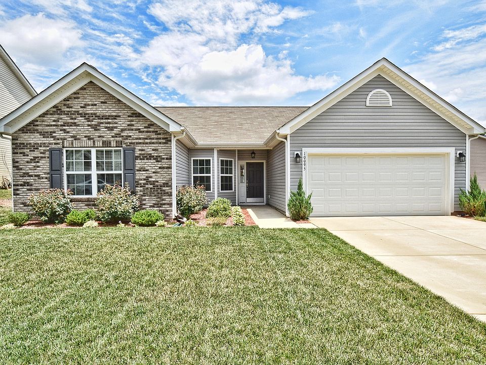 1st image of 10095 Highland Creek Cir