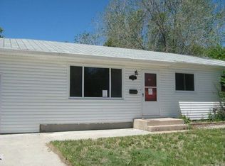 614 Madison Ave, Cheyenne, WY 82001