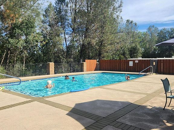 3rd image of 4673 Hardwood Blvd #239