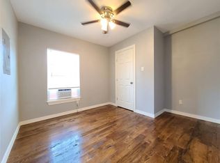 2616 Avenue Q #RR3, Galveston, TX 77550