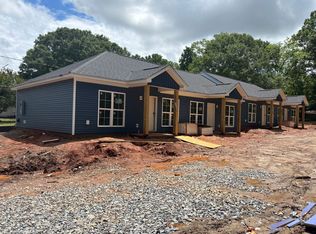 180 Long St, Clover, SC 29710