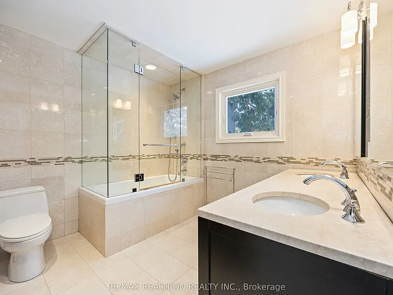 12 Donwoods Dr — Photo 27