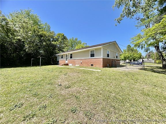 4th image of 6005 Blairmore Pl