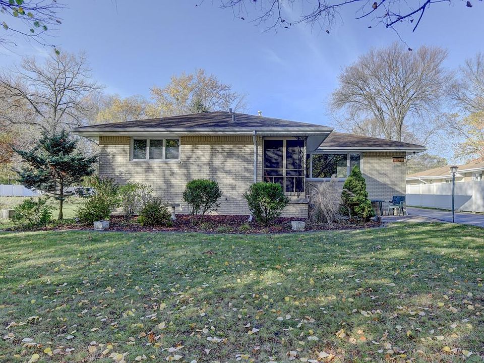 1st image of 8110 Greenwood Ave