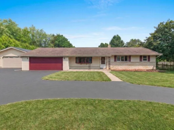6501 Sunset Dr, Two Rivers, WI 54241