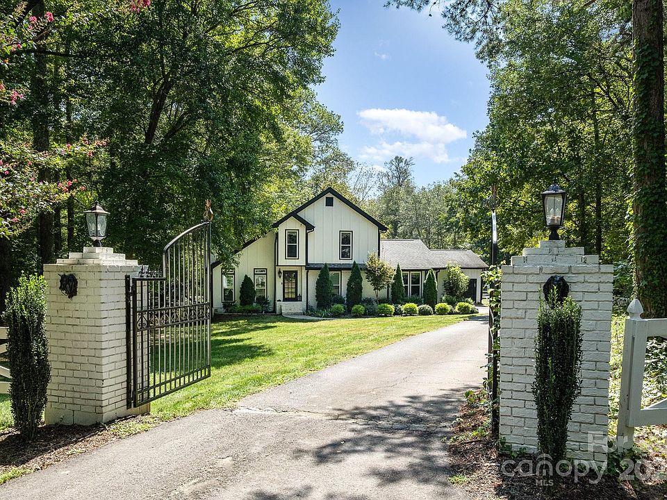 1st image of 9277 Horseshoe Cir