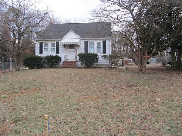2nd image of 7679 Solley Rd
