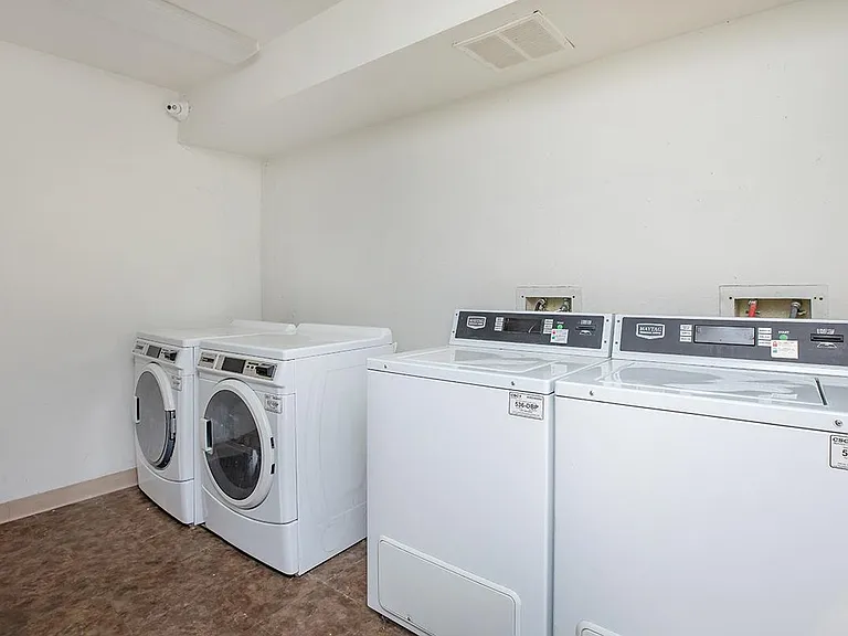 Washer and Dryer Included | Las Brisas Apartments, Albuquerque, NM
