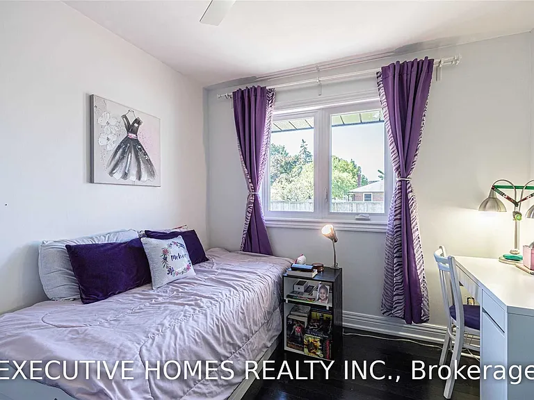 384 Ashbury Rd — Photo 25