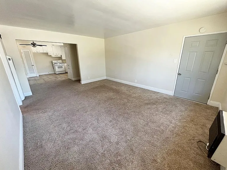 501 W G St #633-N-623 — Photo 13