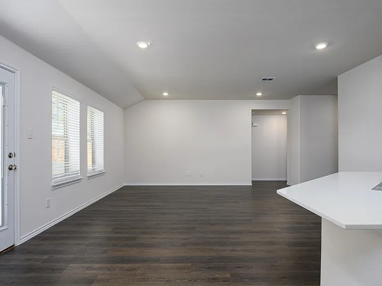 2306 San Jacinto Way — Photo 6