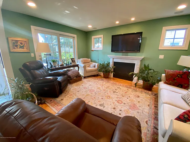 401 Garfield Ave — Photo 22