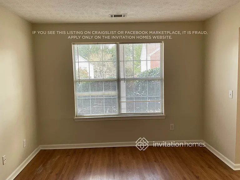 331 Silver Springs Ln — Photo 8
