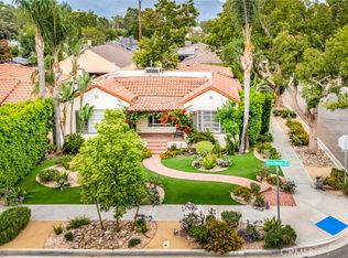 546 S Beachwood Dr, Burbank, CA 91506