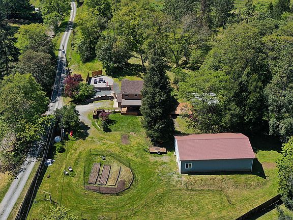 3rd image of 9320 Wagner Creek Rd