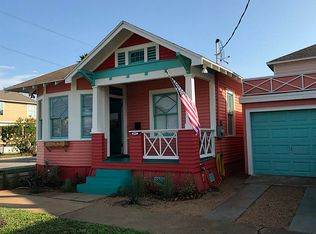 2002 26th St, Galveston, TX 77550