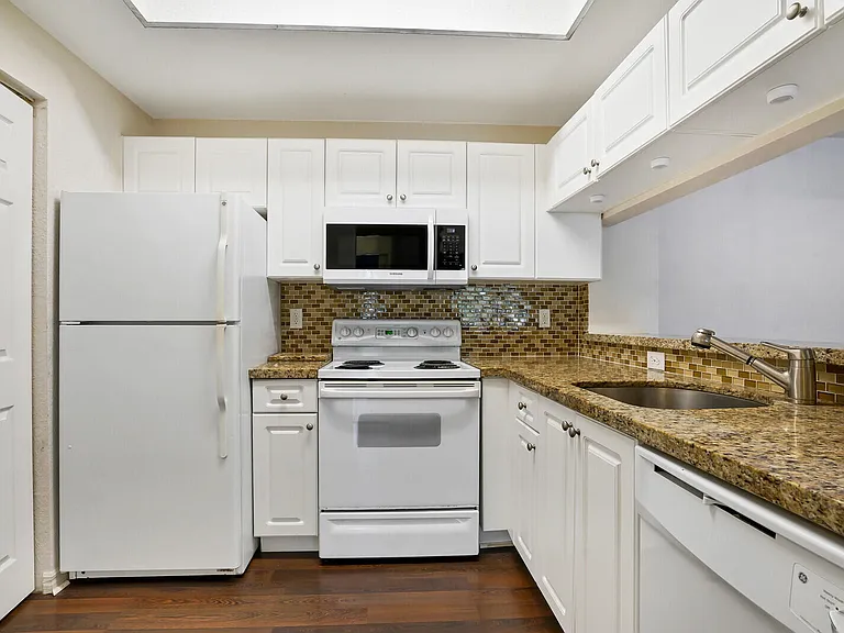 2812 Grande Pkwy #105 — Photo 10
