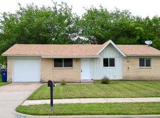 5729 Emerson Dr, Watauga, TX 76148