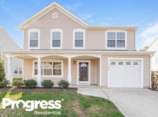 1954 Sterling Hill Dr, Fuquay Varina, NC 27526