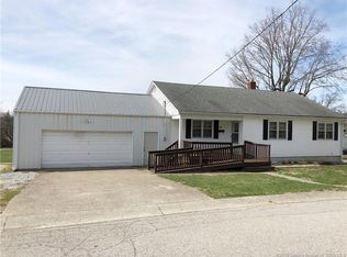 506 W Berkey St, Salem, IN 47167