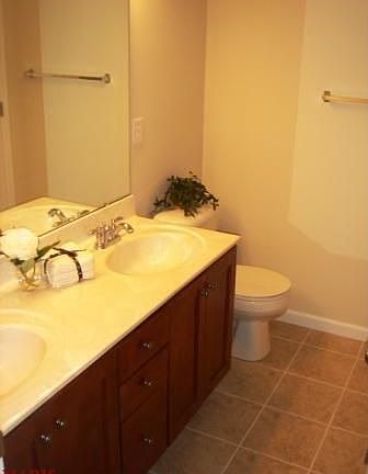 4th image of 5375 Yaeger Circle Dr