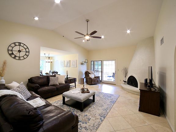 4th image of 7521 E Turquoise Ave