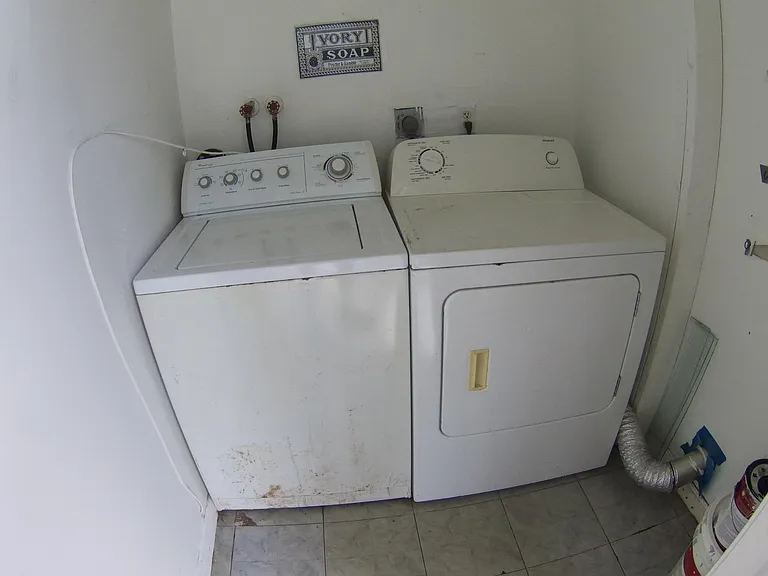 258 Normandy F — Photo 21