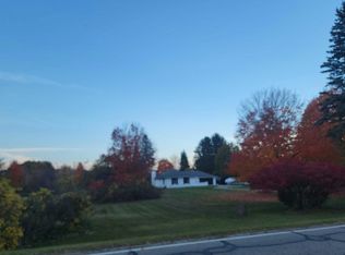 5412 Hollenbeck Rd, Columbiaville, MI 48421