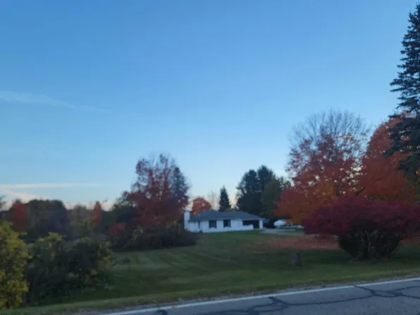 5412 Hollenbeck Rd, Columbiaville, MI 48421