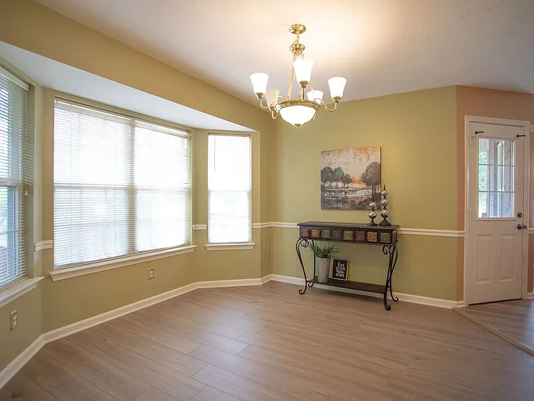 3441 Cross Meadow Dr — Photo 6