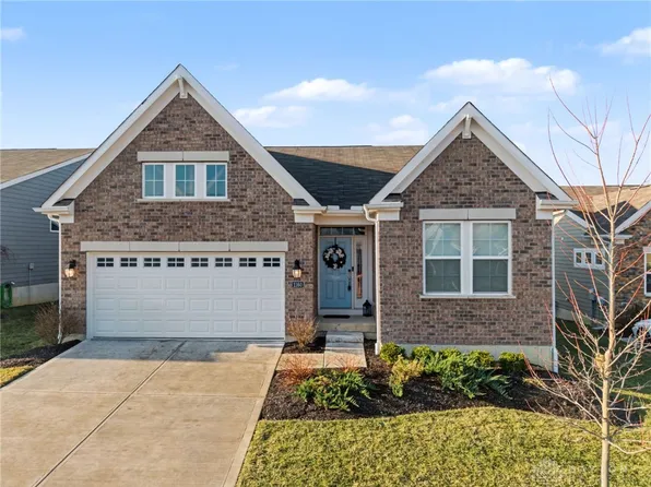 2160 Prestwick Bnd, Miamisburg, OH 45342