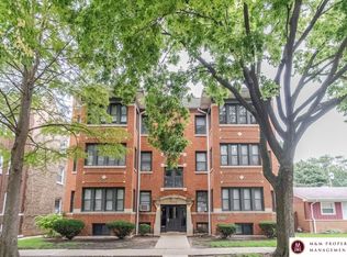 812 Carpenter Ave #814-3S, Oak Park, IL 60304