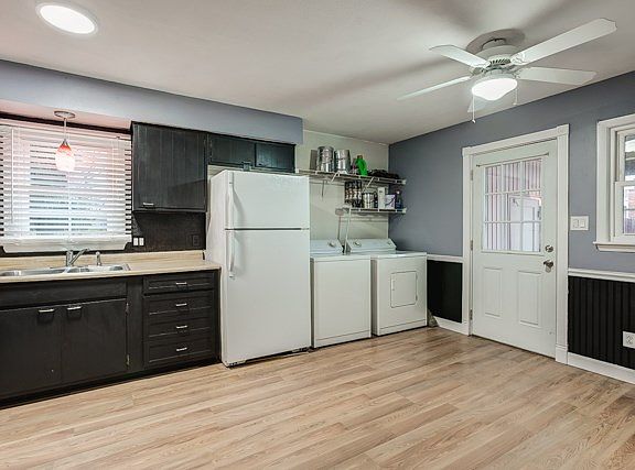 5th image of 3862 Lewis Ln
