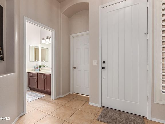 4th image of 3047 N SONORAN Hills