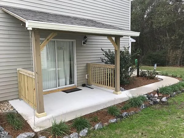 430 Live Oak Walk — Photo 6