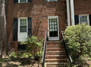 71 Commonwealth Ave, Alexandria, VA 22301