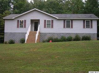 67 B A H Rd, Scottsville, VA 24590