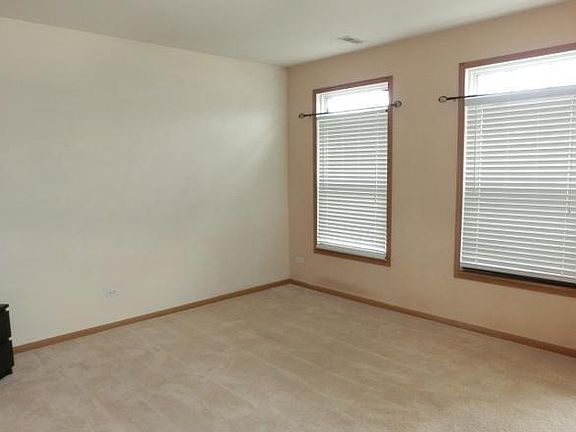 3rd image of 7216 Bradley Dr