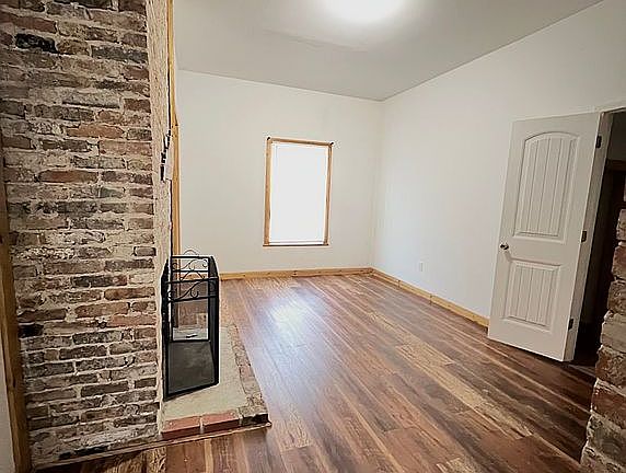 4th image of 104 1st St #A & B