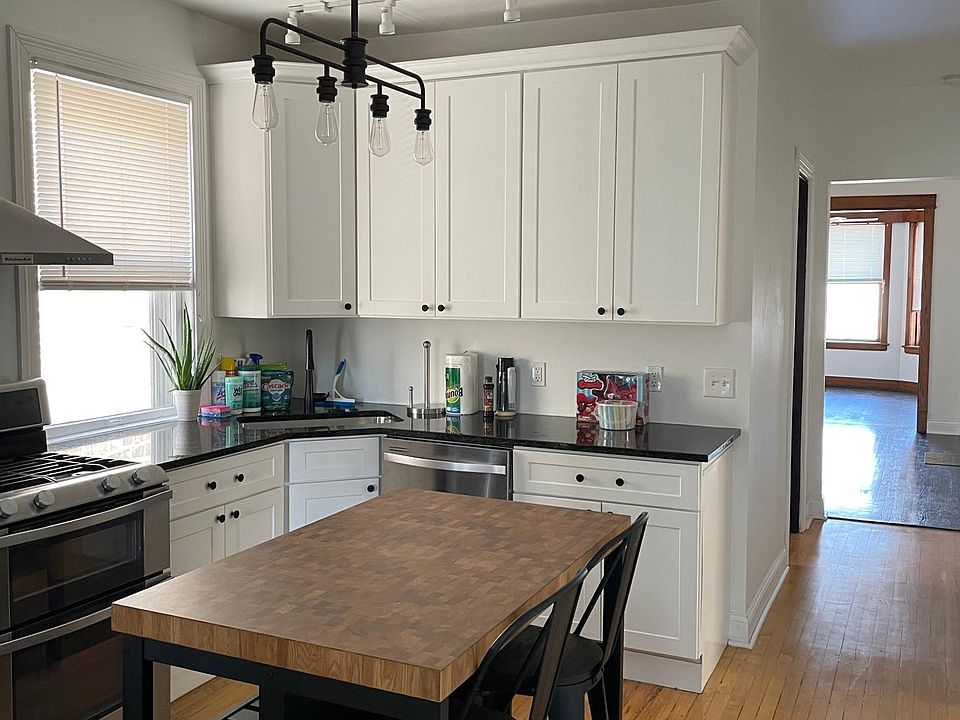 1st image of 2717 W Belmont Ave #2