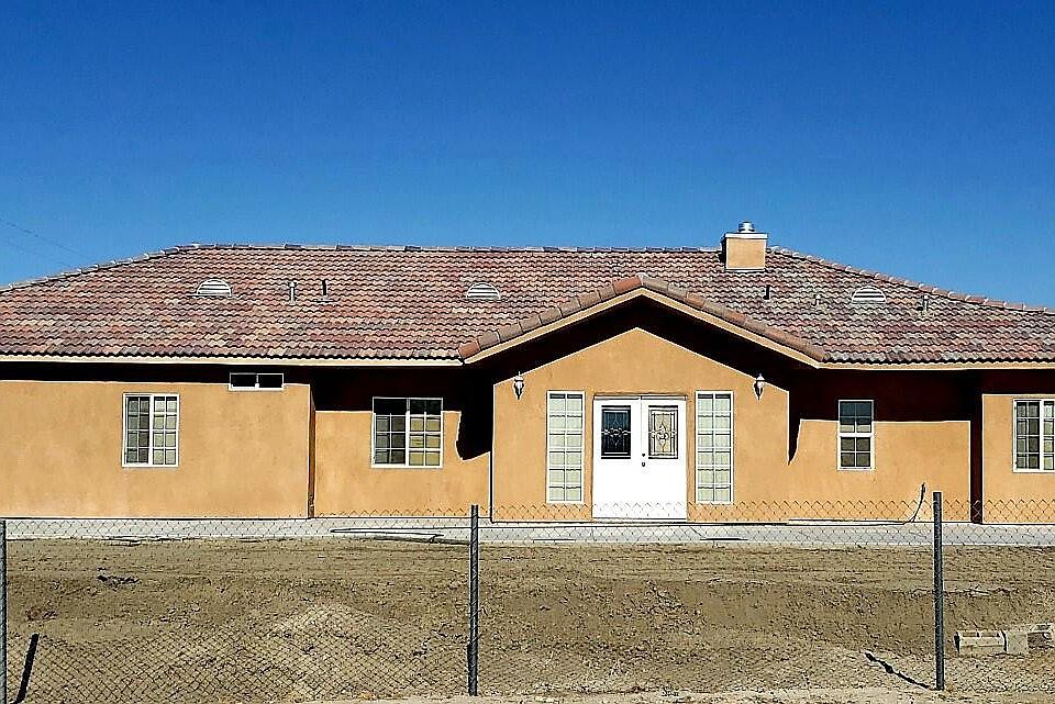 1st image of 70905 Harbor Dr