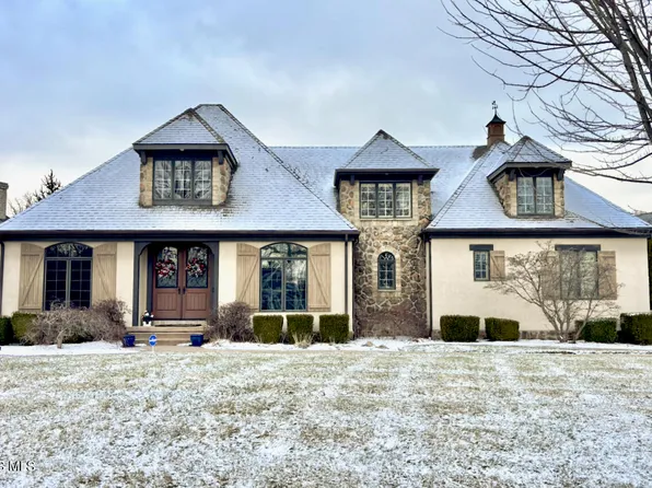 30363 Jacqueline Pl, Perrysburg, OH 43551