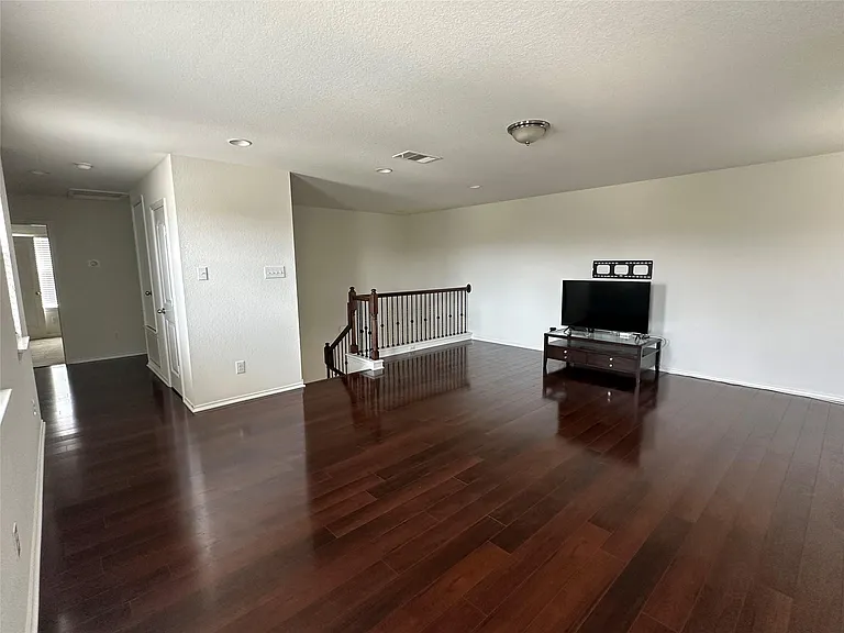 1248 Hyde Park Dr — Photo 27