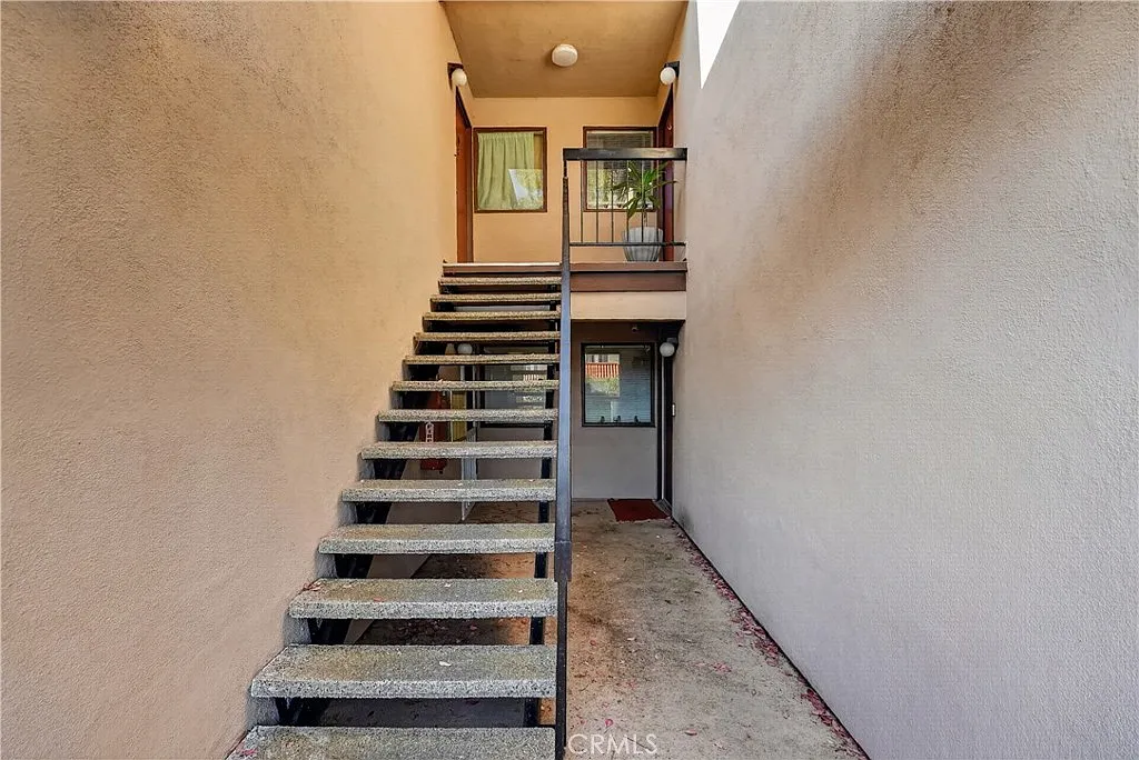 5937 Armaga Spring Rd — Photo 2