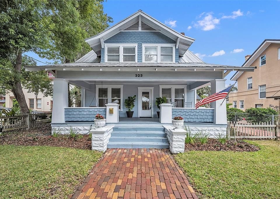 1st image of 323 Ponce De Leon Pl